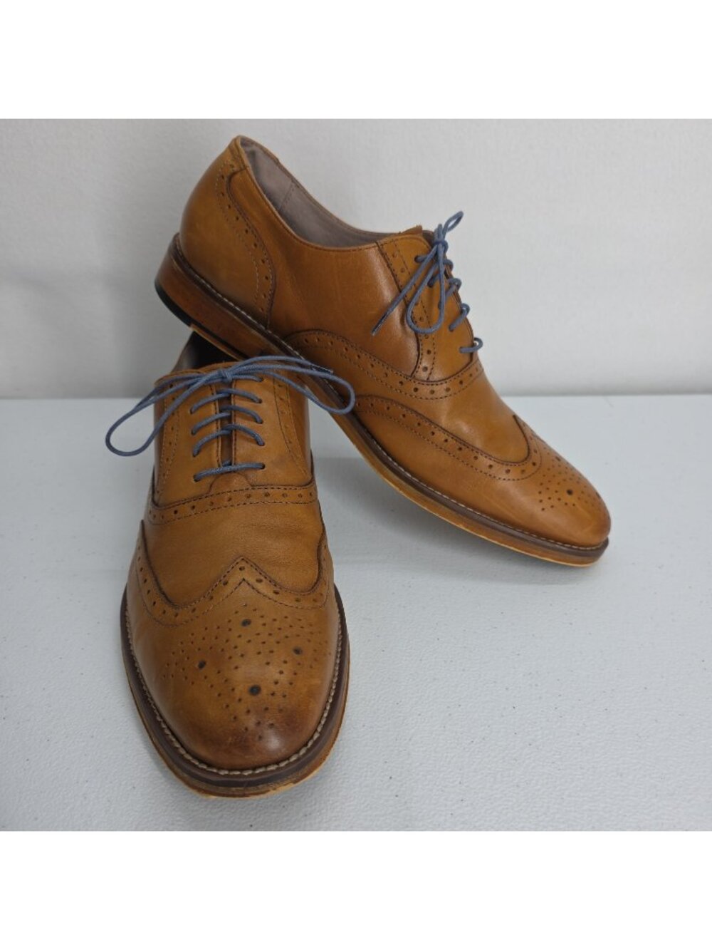 Johnston & Murphy Mens 9.5 M Tan Leather Wingtip Oxford Dress Shoes 59-1986